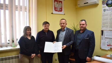 Zdjęcie dla artykułu Umowa podpisana! Zbiorniki retencyjne dostaną drugie życie!