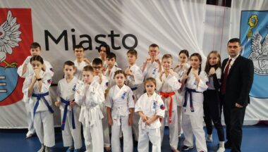 Zdjęcie dla artykułu Puchar MAKROREGIONU WSCHODNIEGO OYAMA PFK ! Zawodnicy znów na podium!