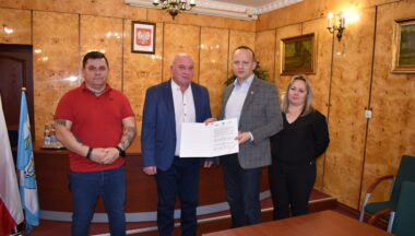 Zdjęcie dla artykułu Środki z ,,Polskiego Ładu” pomogą w remoncie Domu Ludowego w Suchorzowie!