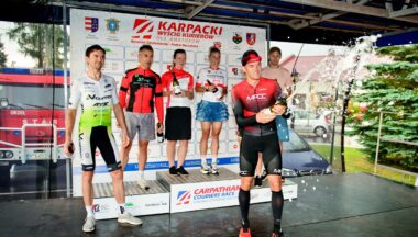 Zdjęcie dla galerii Karpacki Wyścig Kurierów dla Amatorów -zdj. T. i K. Młyniec