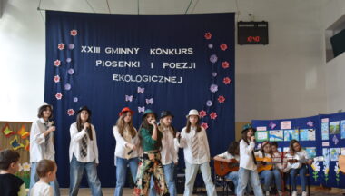 Zdjęcie dla galerii XXIII Gminny Konkurs Piosenki i Poezji Ekologicznej