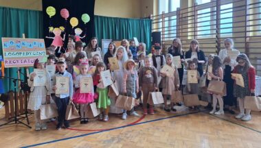 Zdjęcie dla artykułu Gminny konkurs logopedyczno-recytatorski w Zespole Szkolno-Przedszkolnym w Ślęzakach