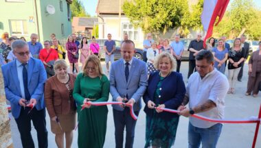 Zdjęcie dla artykułu Centrum Kultury i Integracji w Suchorzowie oficjalne otwarte!