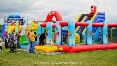 Zdjęcie dla galerii Gminny Dzień Dziecka 2024 – zdj. Tomasz Młyniec