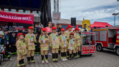 Zdjęcie dla galerii Mali Strażacy z Suchorzowa na IV Międzynarodowej Olimpiadzie Dziecięcych Drużyn Pożarniczych w Wieruszowie