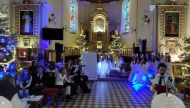 Zdjęcie dla artykułu „Nie było miejsca dla Ciebie” – Jasełka Bożonarodzeniowe uczniów Zespołu Szkolno-Przedszkolnego w Ślęzakach