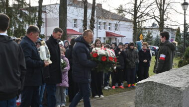 Zdjęcie dla artykułu Upamiętnienie ofiar katastrofy smoleńskiej oraz zbrodni Katyńskiej
