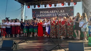 Zdjęcie dla artykułu Koła Gospodyń Wiejskich z naszej Gminy triumfowały podczas eliminacji powiatowych konkursu kulinarnego!