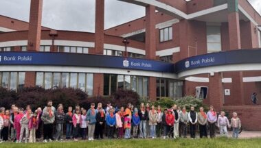 Zdjęcie dla artykułu Edukacyjna wyprawa członków Szkolnej Kasy Oszczędności!