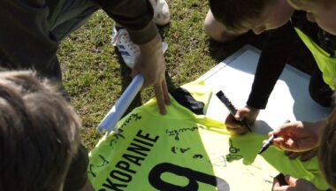 Zdjęcie dla artykułu Wyjątkowy turniej GOSiR „Gramy dla Romka” – sport, który łączy i pomaga