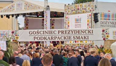 Zdjęcie dla artykułu Reprezentacja Gminy Baranów Sandomierski na Dożynkach Prezydenckich